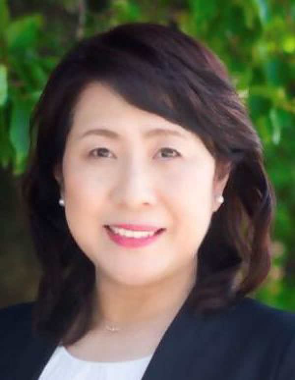 とよふく　るみこ　写真